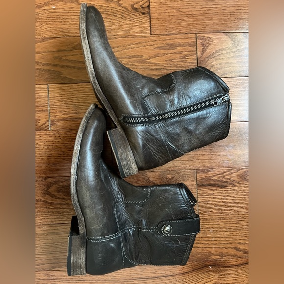 Frye leather ankle western boot - Picture 4 of 8
